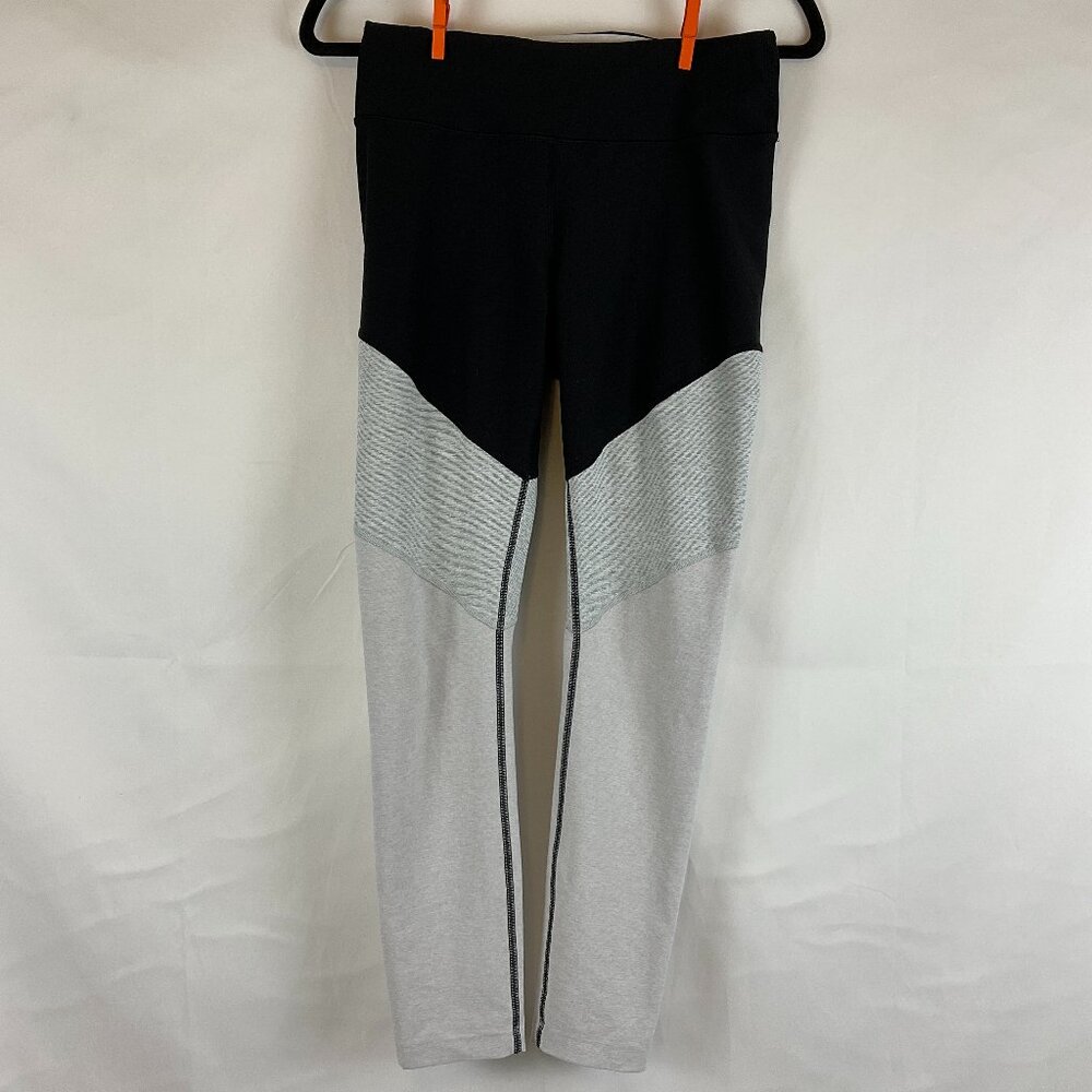 Outdoor Voices Color Block Athletic Leggings M Black Gray Space Dye